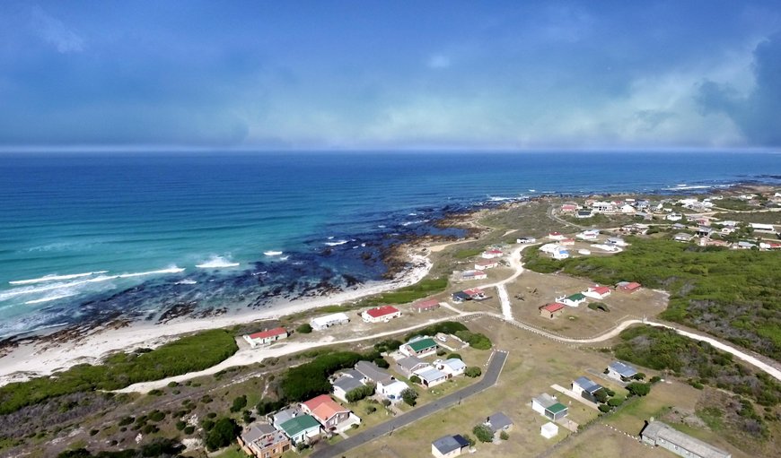 Pearly Tides aerial view.