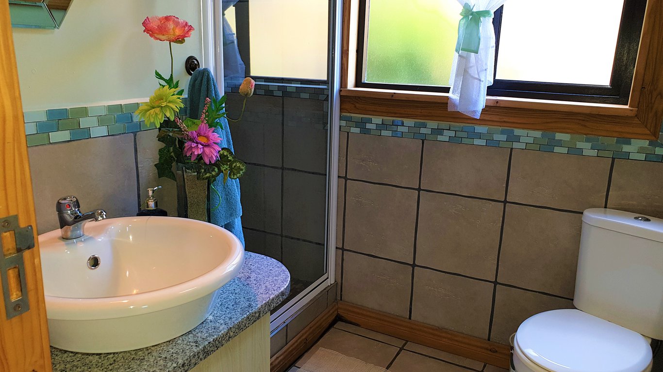 Hib Escape In Hibberdene Best Price Guaranteed