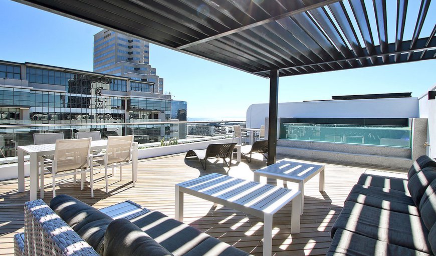 2 Bed Penthouse - Henning: With its own private roof top terrace with a heated pool, Gas braai and lounge area you have all the privacy you need with beautiful Cape Town city and Harbour views.