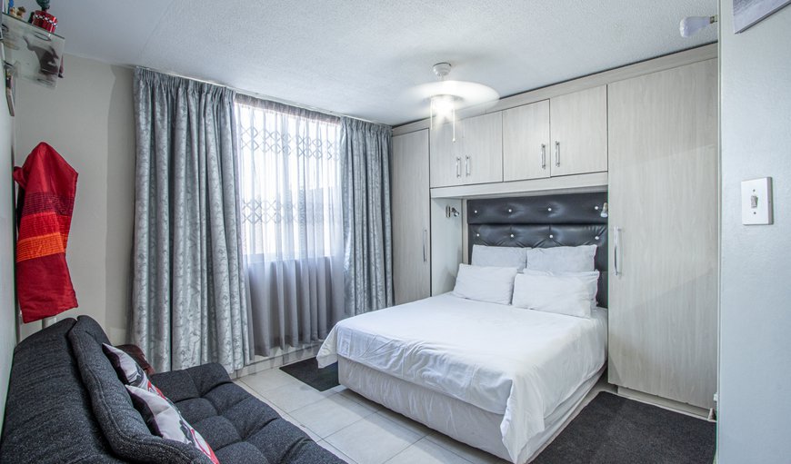 Boulevard 9: Bedroom