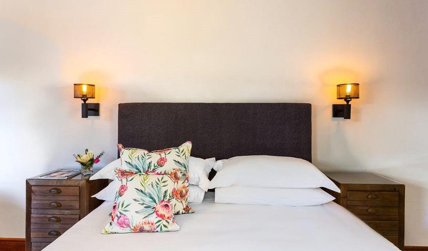 Vredehof No 3: The bedroom is furnished with a king size bed sleeping two guests comfortably.