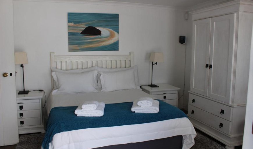 Paternoster Rentals - Harmonie 2: Bedroom with Double Bed