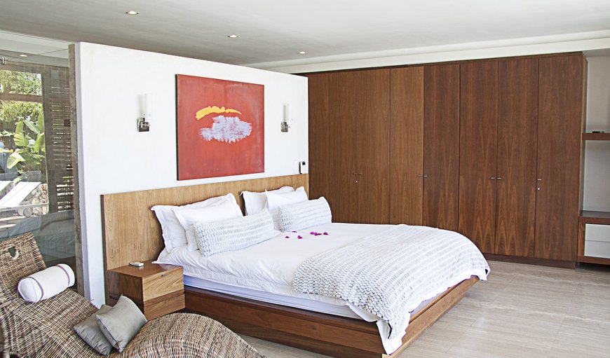 Glen Beach Villa 1: Bedroom