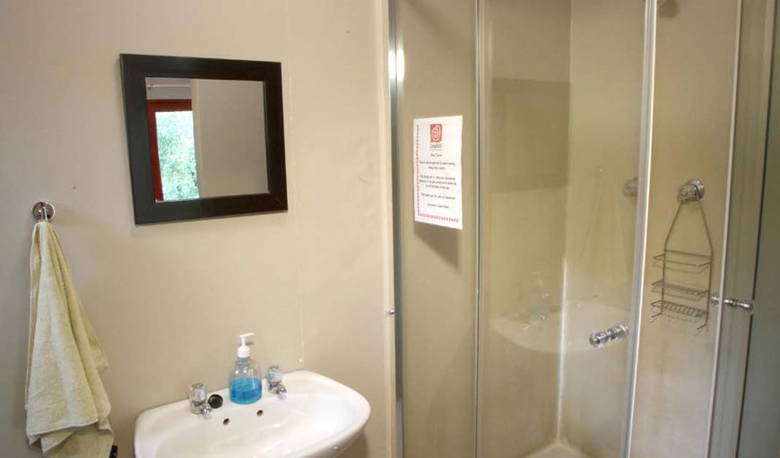 Koinonia: Main room en-suit bathroom