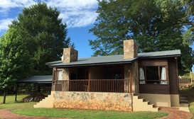 Treelands Abbey - 1 Bedroom Cabin x 2 image