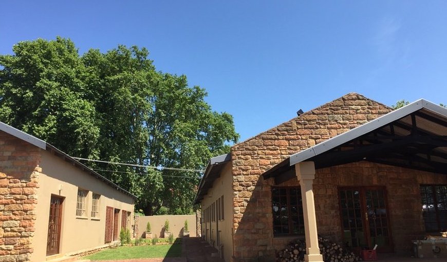 Treelands Manor = Self Catering units in Dullstroom, Mpumalanga, South Africa