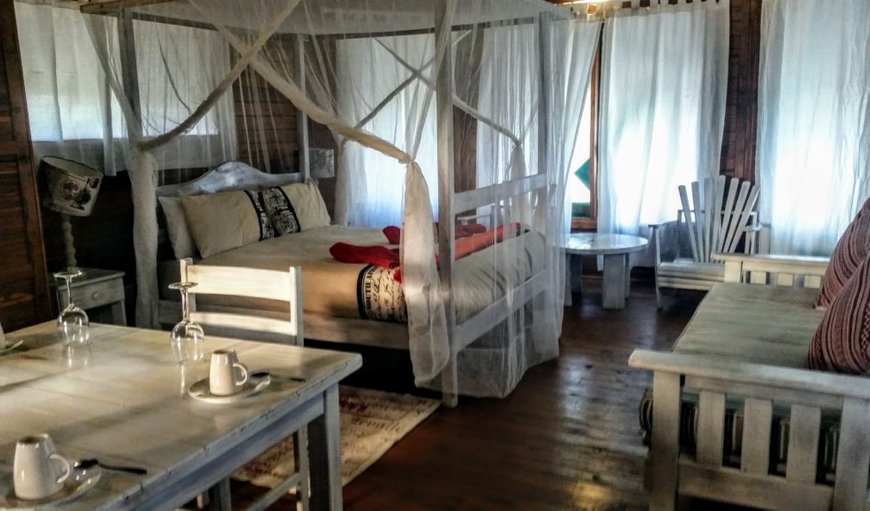 Estrela-do-Mar (2-sleeper): Open-plan living/dining and bed area