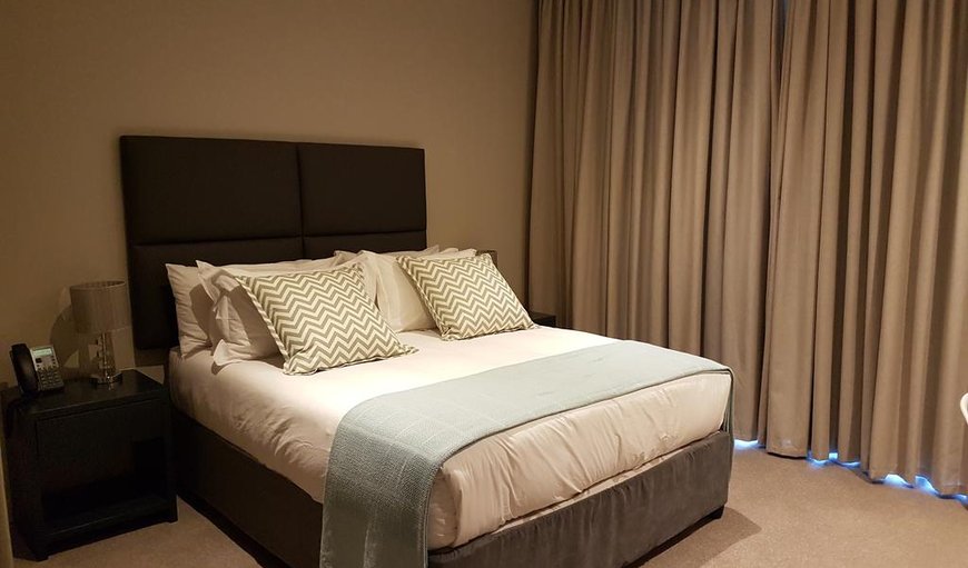 114 Zimbali Suites Sea Views 4 Sleeper: Main Bedroom