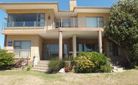 Kleinmond Panorama Apartments image