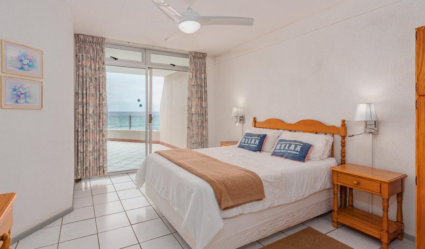 La Crete Sands 5 - Uvongo: Main Bedroom