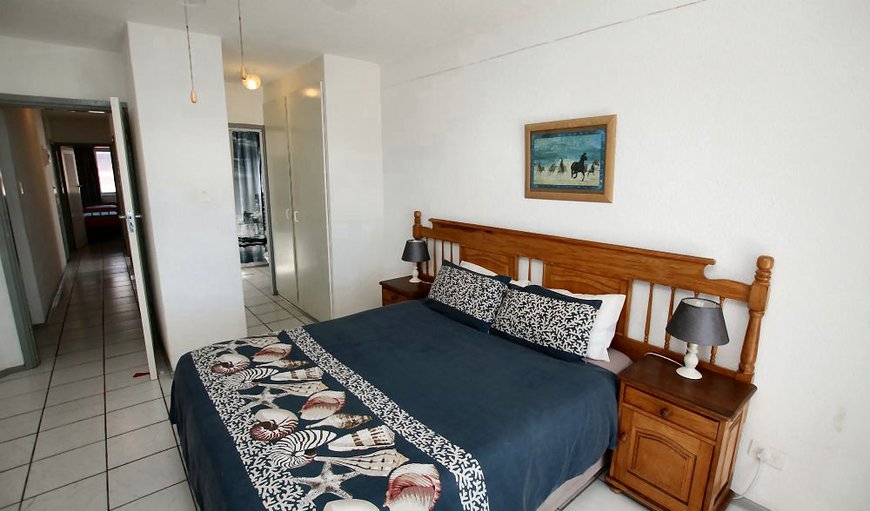 La Crete Sands 6 - Uvongo: Bedroom