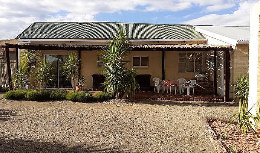 Welcome to Guinea Fowl Cottage in Kimberley, Northern Cape, South Africa