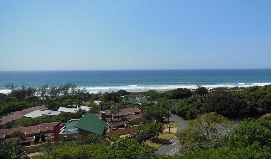 The Fyvie's @ 41 Glen Drive is situated against the hill side of Zinkwazi.