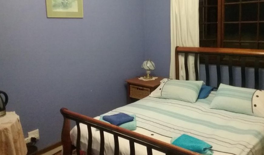 LE BLUE ROOM: Le Blue Room