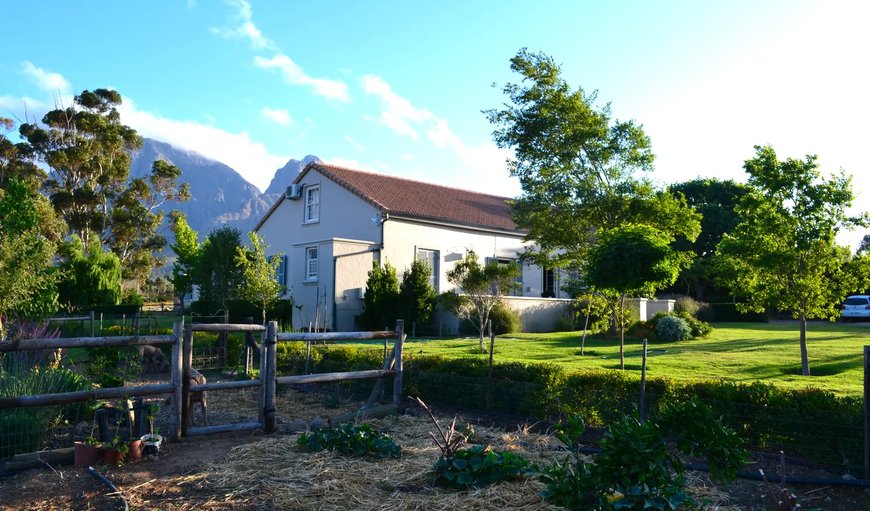 Welcome to Kuruma Farm Cottages in Worcester, Western Cape, South Africa