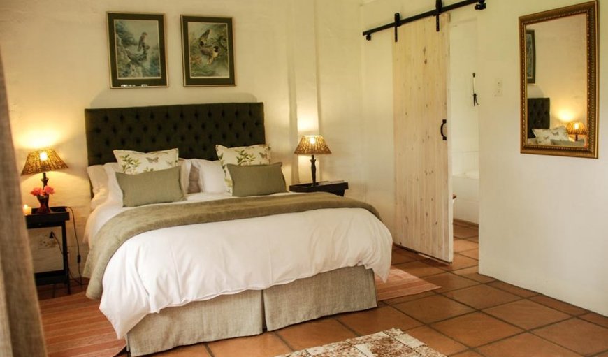 The Hayloft Cottage: Bedroom with an en-suite bathroom
