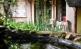 Kulanga Cottages image