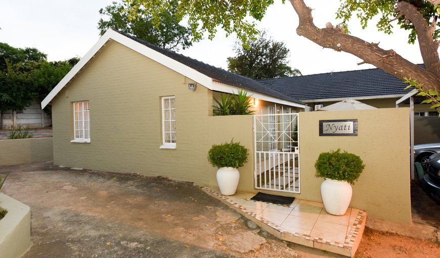 Welcome to Nyati Cottage in Bryanston, Johannesburg (Joburg), Gauteng, South Africa