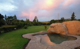 Nullarbor Cottages image