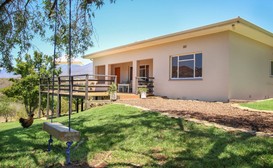 Glen Eden Farm - Blue Crane House image