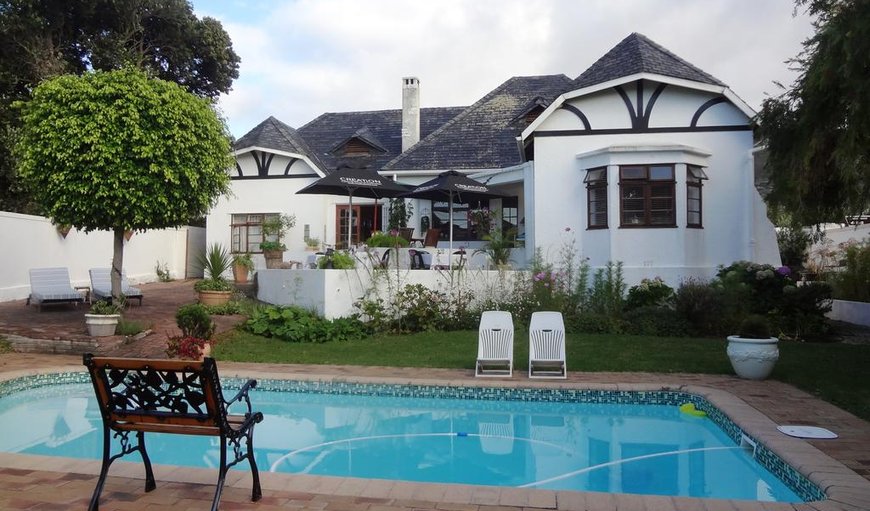 Welcome to Walker Bay Manor in Eastcliff, Hermanus, Western Cape, South Africa