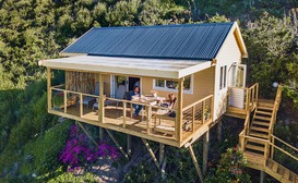 Loerie Cottage image