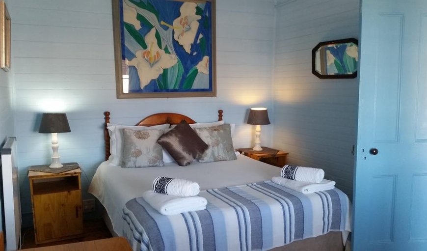 The Blue House: Main Bedroom