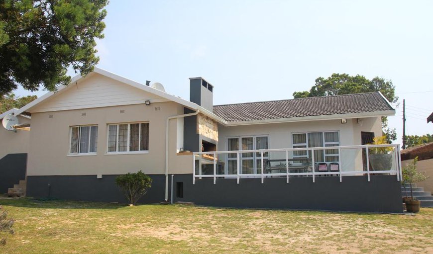 22 Robberg road: Welcome to The Paper Fig House 22 Robberg, THE STUDIO@22 ROBBERG ROAD & apartment G