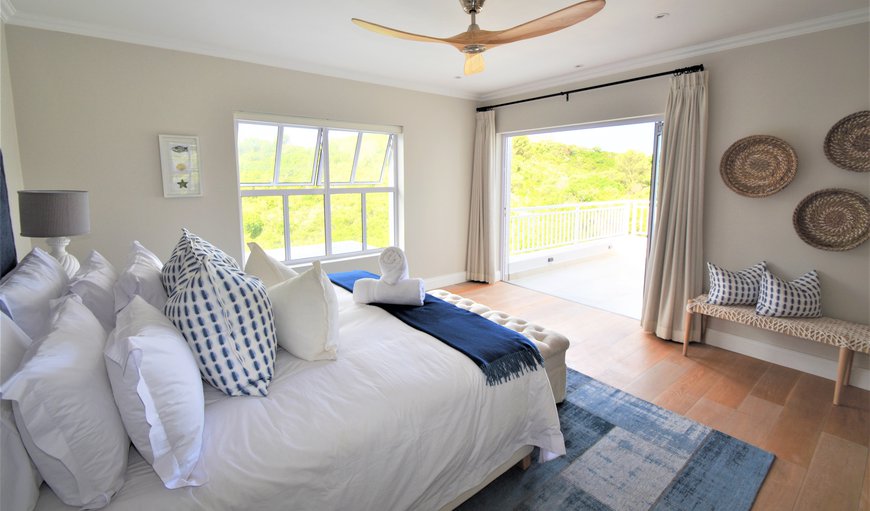 Roche Bonne 28: 2 bedrooms have a king size bed and 1 has a queen size bed