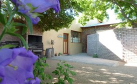 Kalahari Water Old Farmhouse Accommodation image