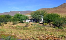 Enjo Nature Farm - Lazy Leopard House image