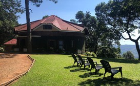 Driehoek Mountain Retreat image