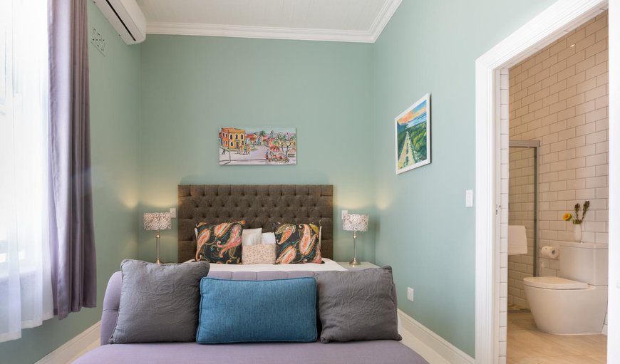 Room 104 (Courtyard): Room 104