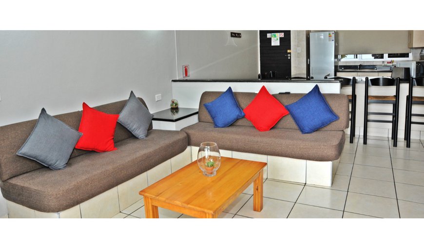 1 Bedroom Apartment/private garden: 1 Bedroom Apartment/Private Garden