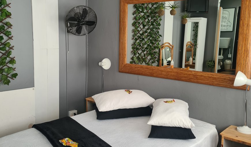 Room 3 - double photo 67