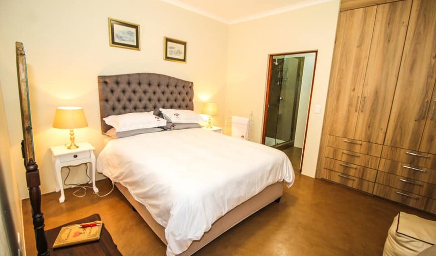 Self catering unit (Ukon): Bedroom 1