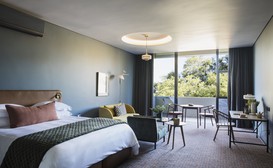 Home Suite Hotels Rosebank image