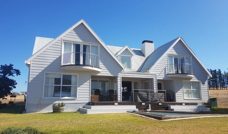 Exterior in Villiersdorp, Western Cape, South Africa
