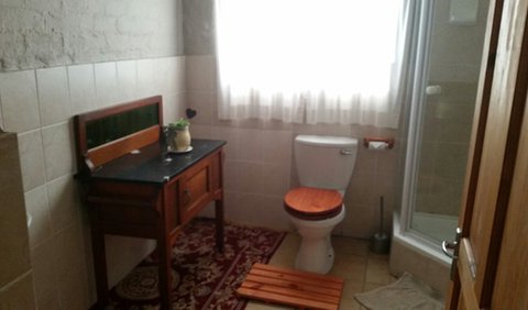 Kambro Kind Room 3: Room 3 bathroom