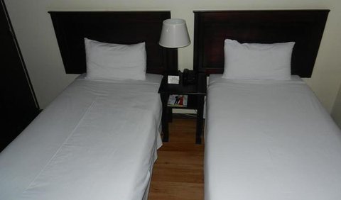 Standard Twin Room photo 16