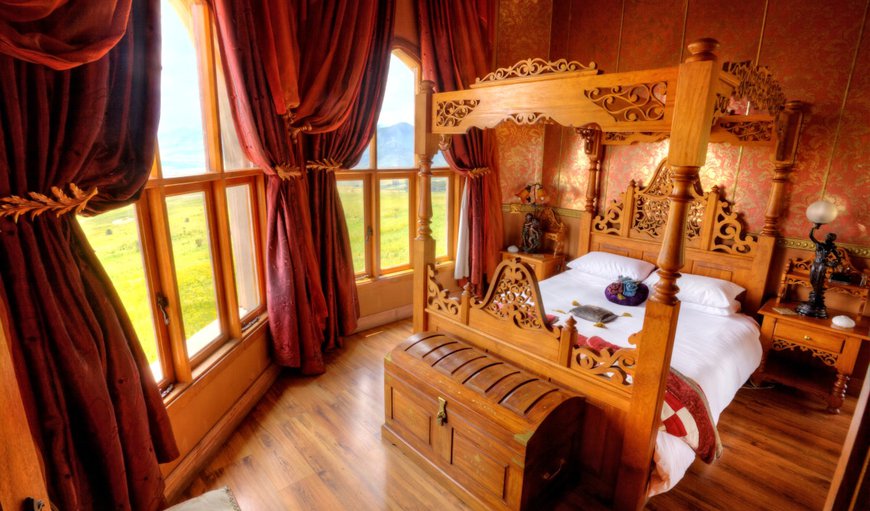 Rapunzel's Tower - 2 Bedrooms: Rapunzel`s Room