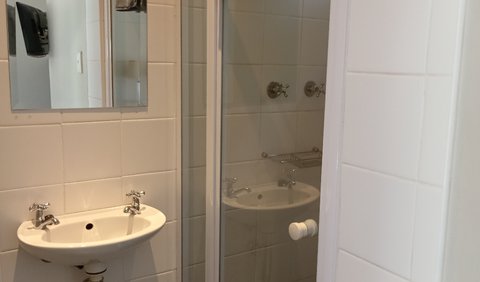 Room 2 photo 23