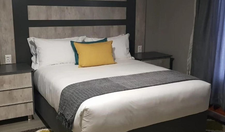 Standard Suite: Bed