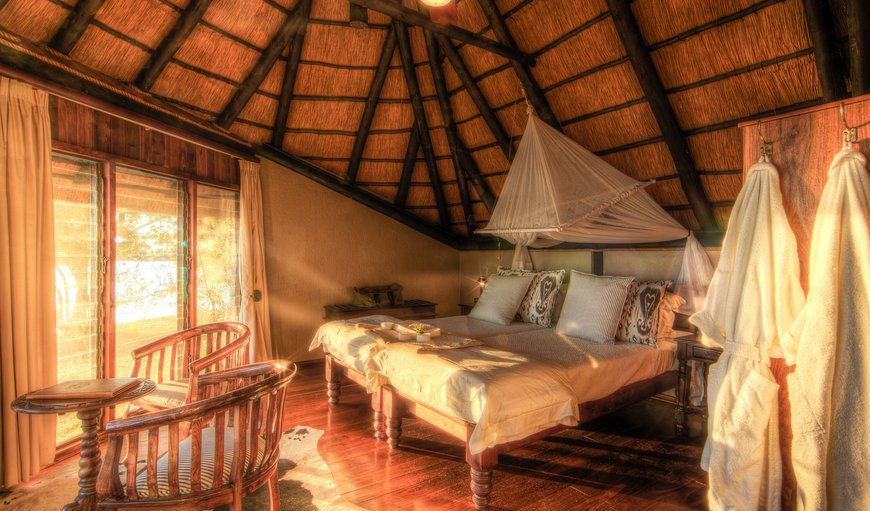 Thatched chalets: Bedroom