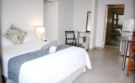 Eland Place Self Catering image