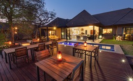 Moya Safari Villa image