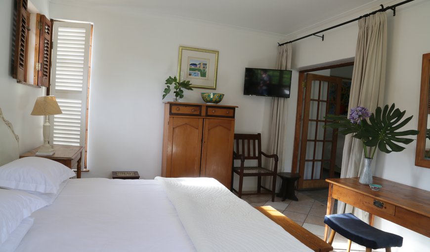 Room 3; Deluxe / Family Suite - Sleeps 4: At Villa Fig