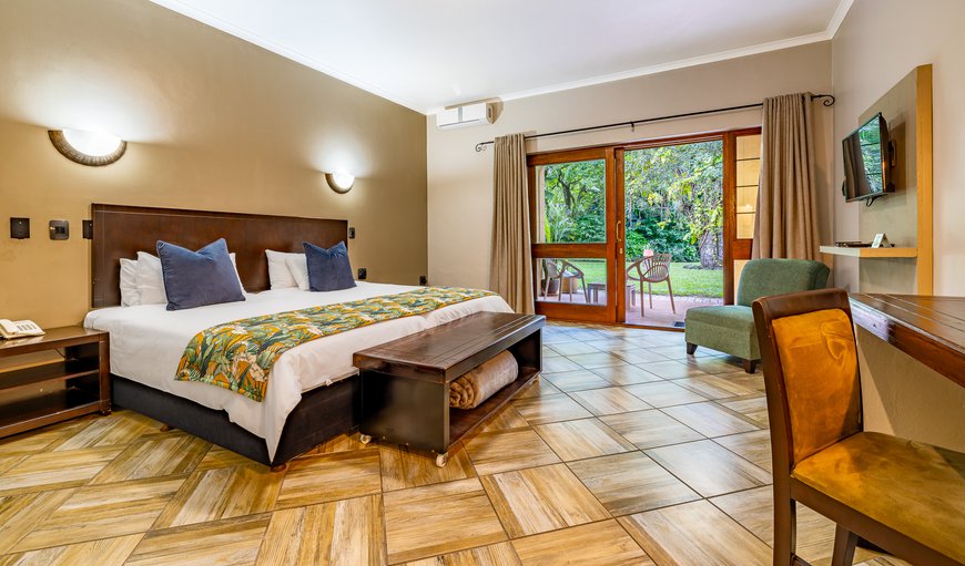 Hotel Twin Room in Hazyview, Mpumalanga, South Africa