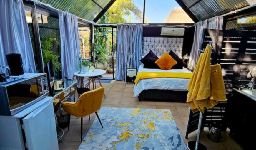 Double Room with Garden View: Photo of the whole room