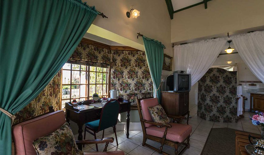 Fleur de Lis - East (Twin Beds): Westlodge @ Graskop